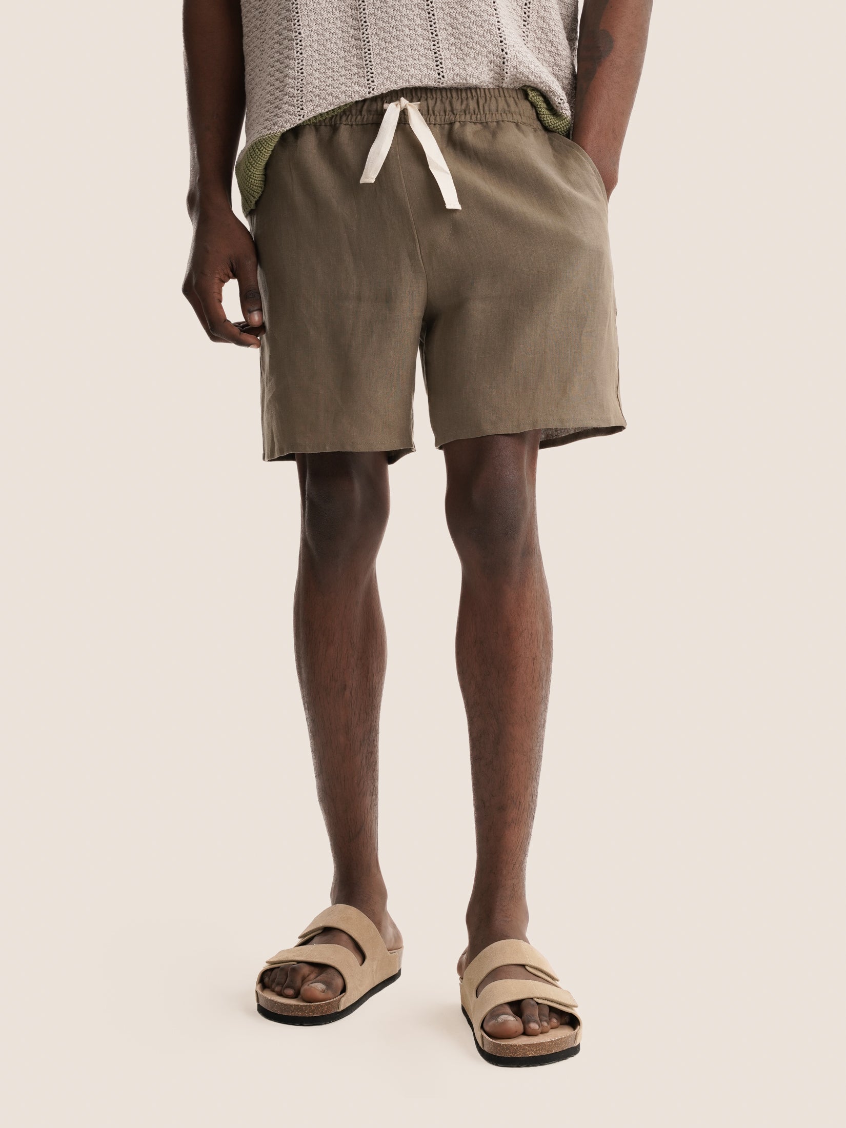 GREEN LINEN SHORTS