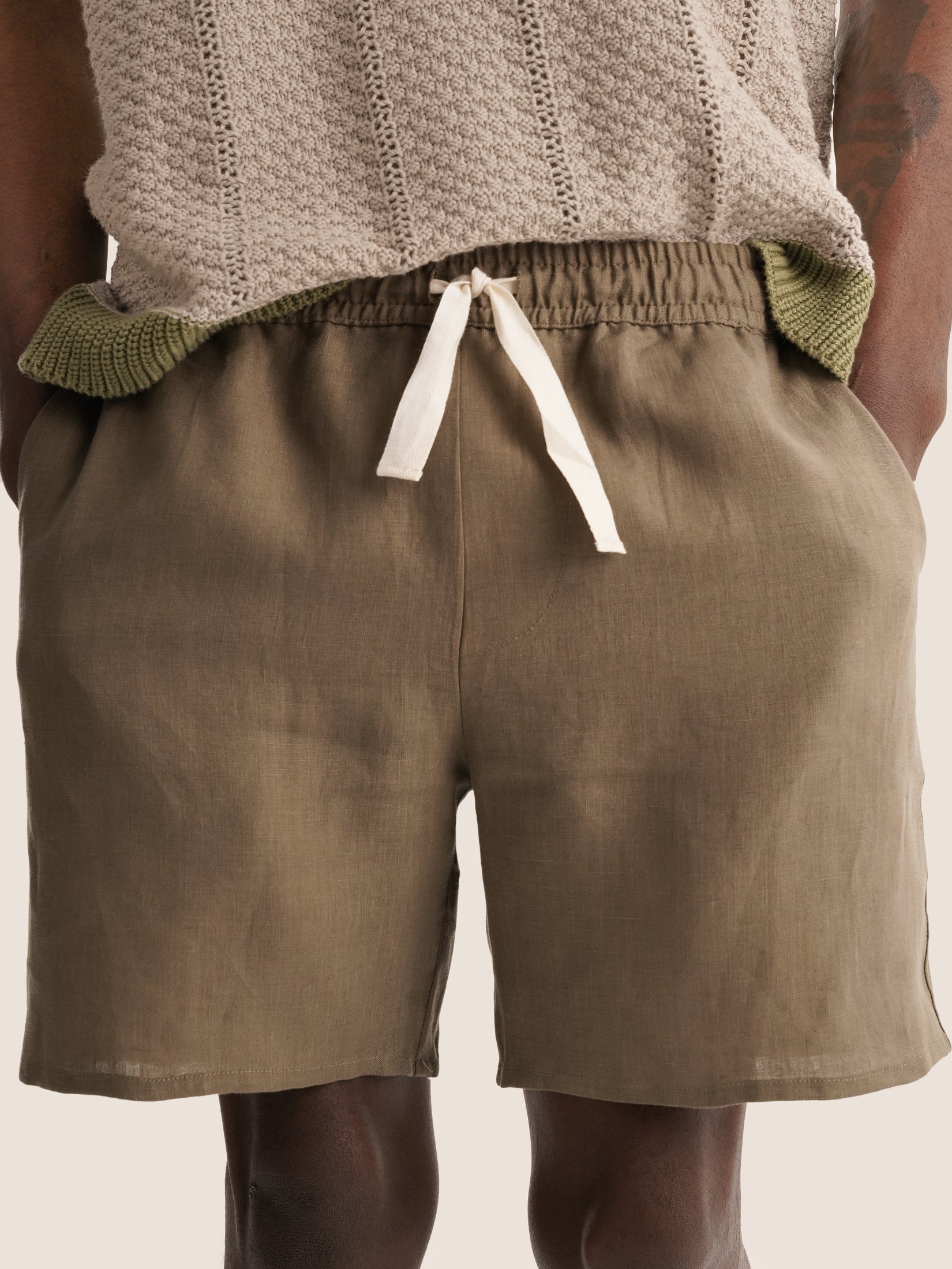 GREEN LINEN SHORTS