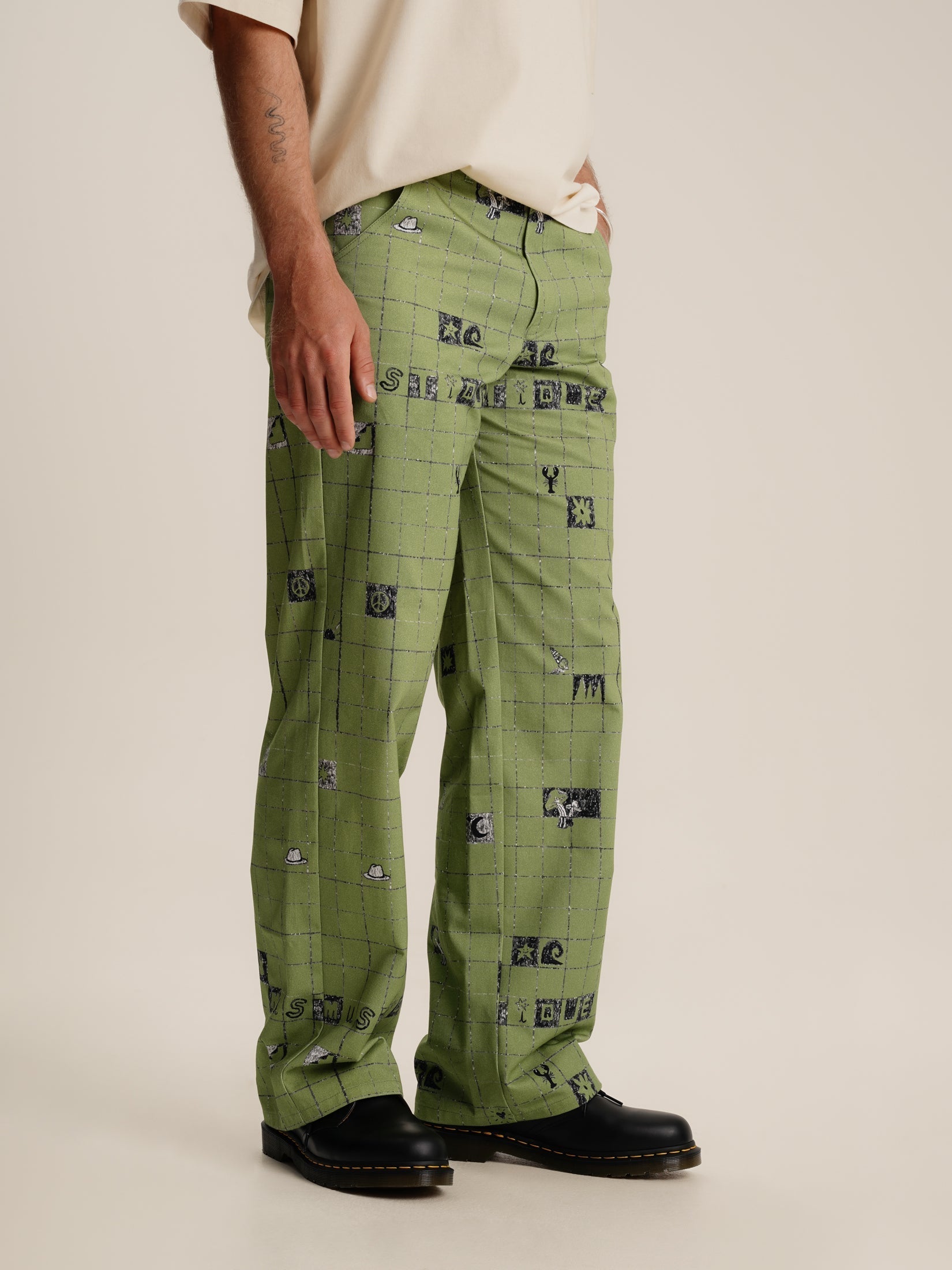 GREEN SKATE TROUSERS